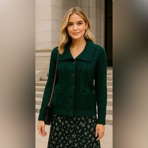St John’s Bay Button Up Cardigan Green Cable Knit Cozy Cottagecore Granola Lagen
